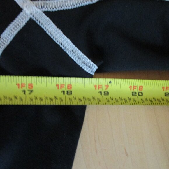 New Helly Hansen Lifa Jacket Womens medium - Picture 5 of 9